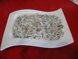 Yoğurtlu Ispanak Salatası Tarifi
