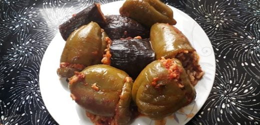 Kıymalı Biber Patlıcan Dolması